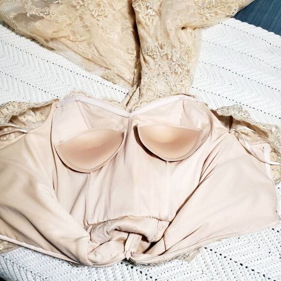Champagne Color Wedding Gown Size XS/S Petite - Picture 9 of 12